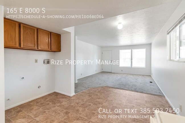 Building Photo - 165 E 8000 S