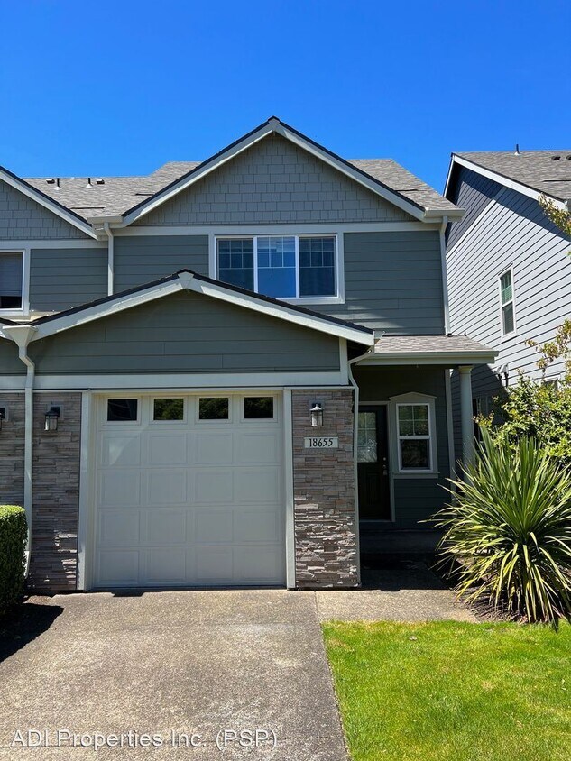 Foto principal - 3 br, 2.5 bath House - 18655 SW 93rd Terrace