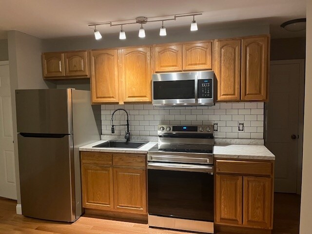Cocina - 85 N Main St