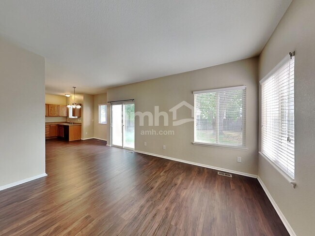 Foto del edificio - 9826 Kenton Cir