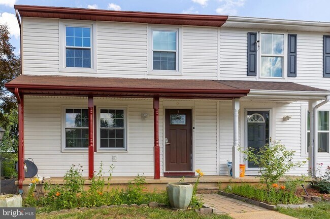 Foto del edificio - 178 Stonegate Dr