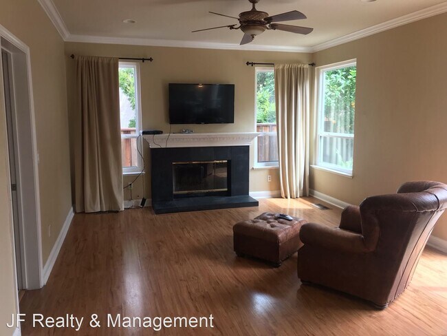 Foto del edificio - 4 br, 2.5 bath House - 230 Avocado Pl