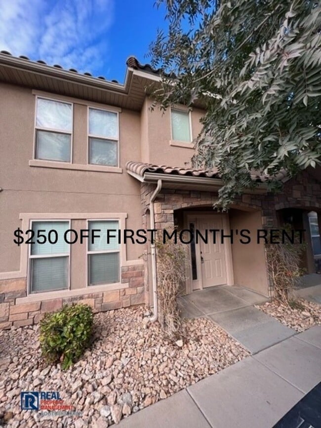 Building Photo - 3419 S River Rd