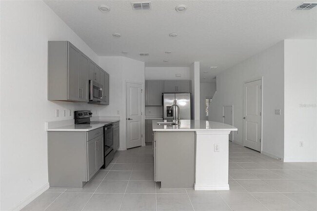 Building Photo - 11731 Glenside Ter