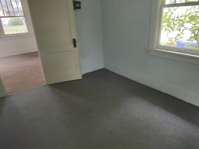 Foto del edificio - 1121 W Gift Ave