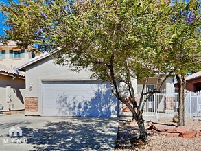 Building Photo - 5970 Autumn Harvest Ave