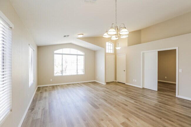 Foto del edificio - 17877 N 85th Ln