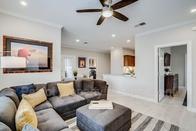 Foto del edificio - 7009 E Acoma Dr