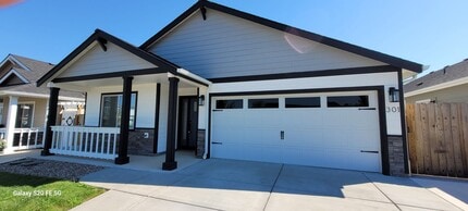 Building Photo - 301 Reanna Way