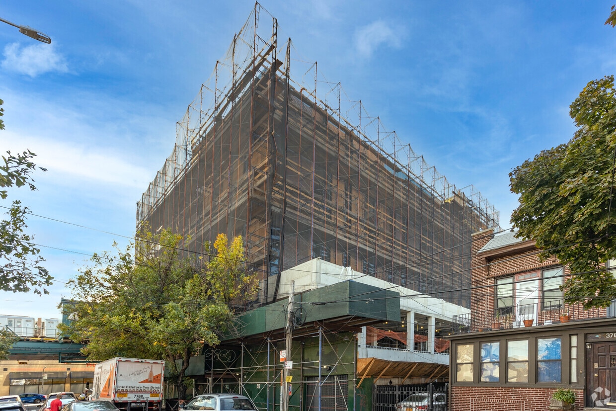 9109 Roosevelt Ave, Jackson Heights, NY 11372 Apartments 9109