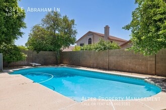 Building Photo - 4341 E Abraham Ln
