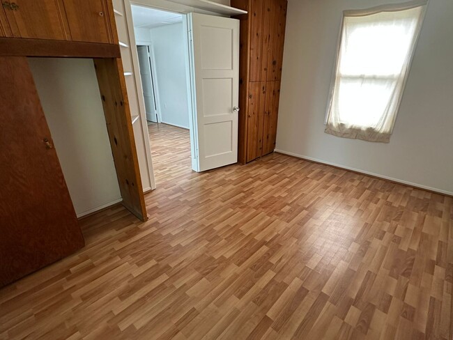Foto del edificio - 2785 Birch Ave