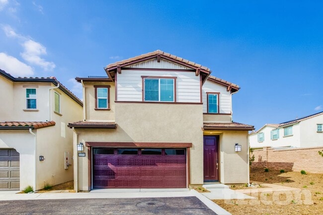 Building Photo - 31694 Luther Dr