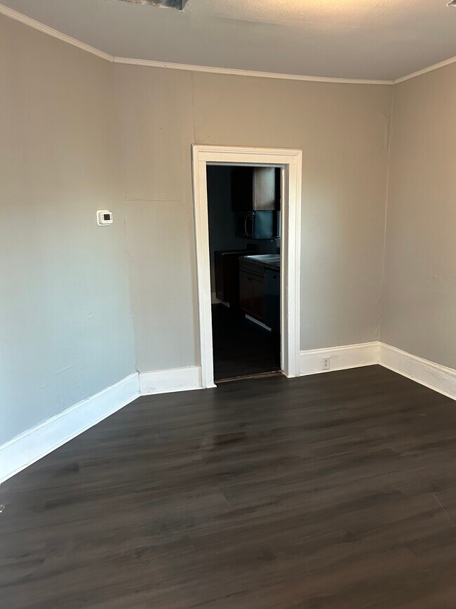 Foto del edificio - 1616 Davis St