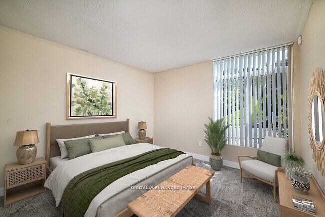 Foto del edificio - Creekwood Villas
