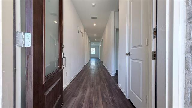 Foto del edificio - 6009 Pensby Dr