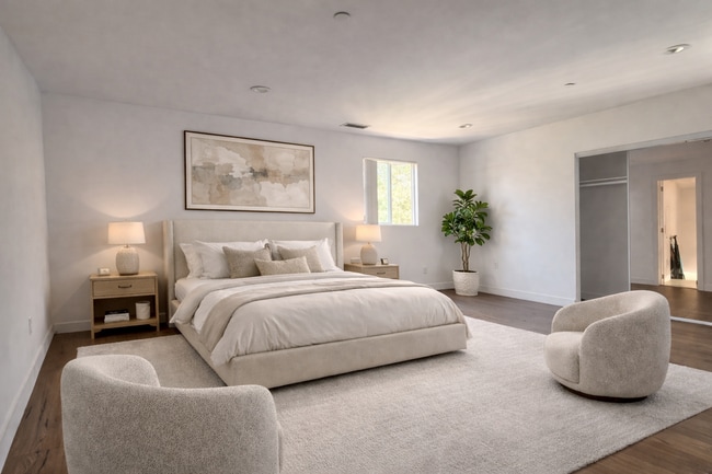 Building Photo - 12500 S Wilmington Ave