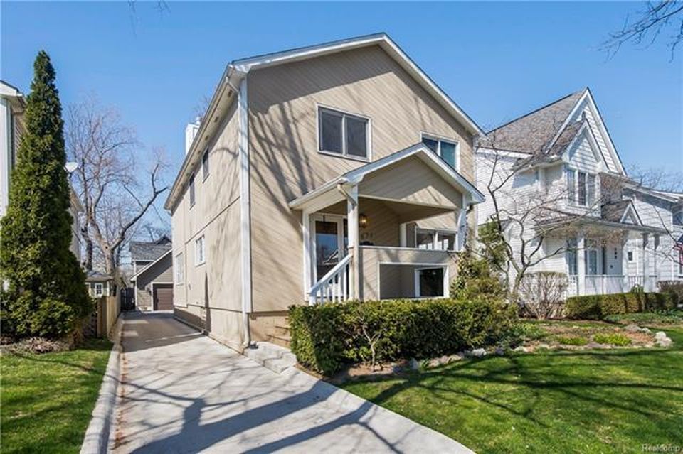 671 Emmons Ave, Birmingham, MI 48009 House Rental in Birmingham, MI