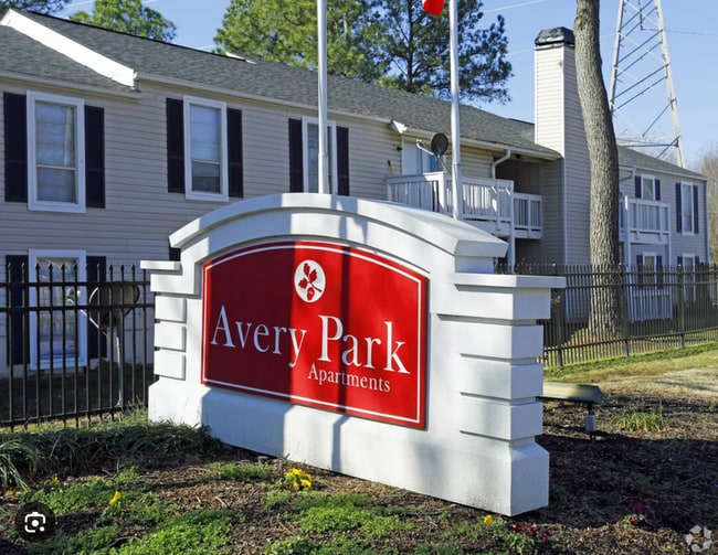Building Photo - Avery Park Apartments