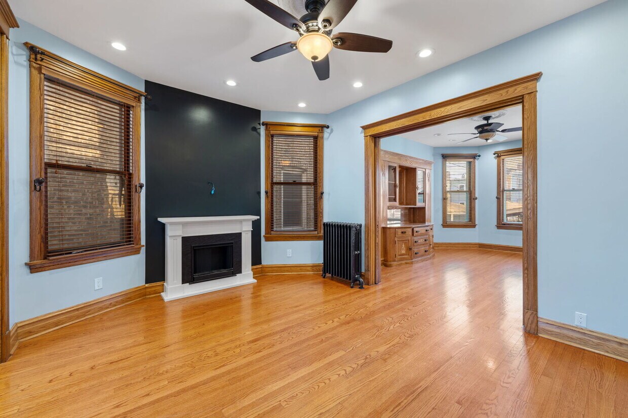 2308 N Lawndale Ave, Chicago, IL 60647 House Rental in Chicago, IL