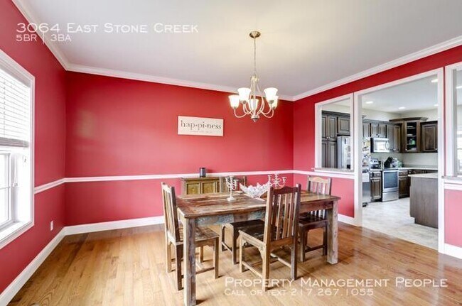 Building Photo - 3064 E Stone Creek Blvd