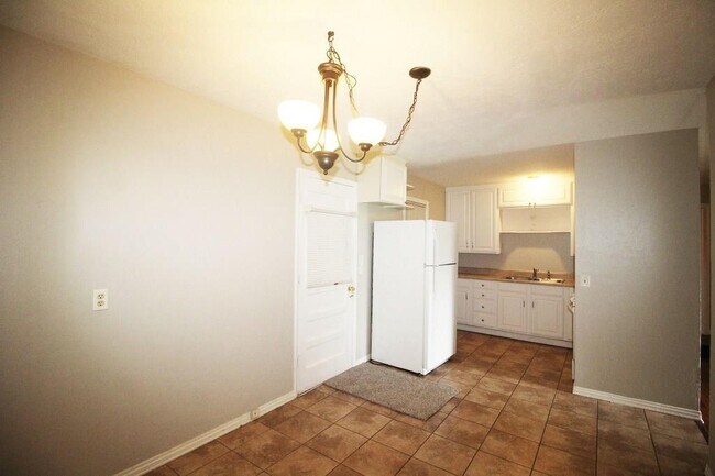 Foto del edificio - 3905 NW 23rd St