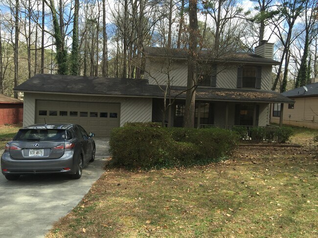 Building Photo - 1576 Spender Dr