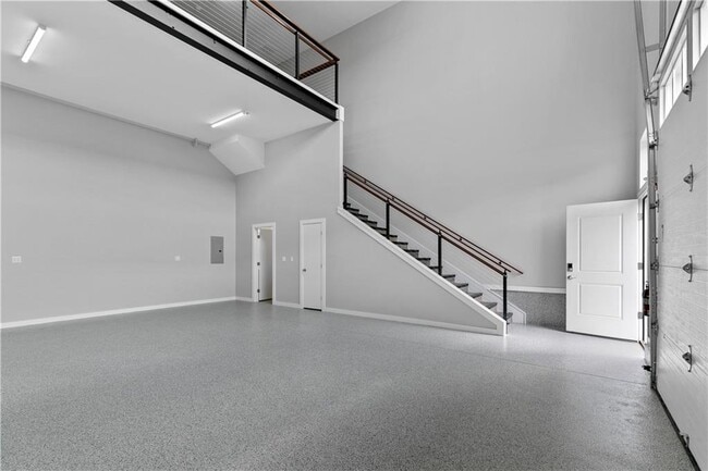 Building Photo - 55 John Clarke Rd