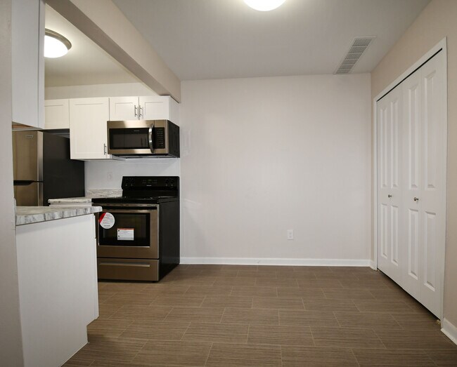 TelTwelve Place Apartments 28350 Lockdale St Southfield, MI