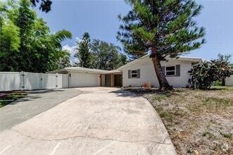 Building Photo - 10744 Drummond Rd