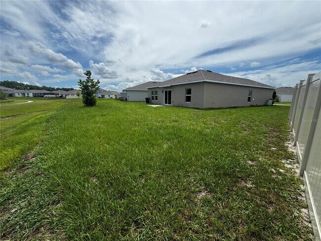 Building Photo - 1490 Austin St