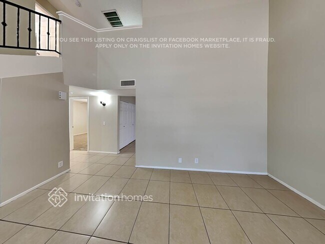 Foto del edificio - 6520 W Lupine Ave