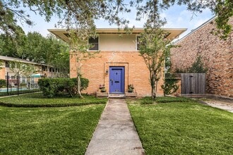 Building Photo - 4018 Blue Bonnet Blvd