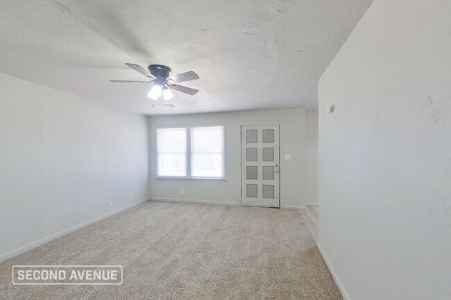 Foto del edificio - 2100 NE 26th St