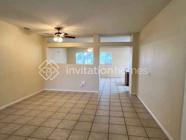Foto del edificio - 3350 SW Frankford St
