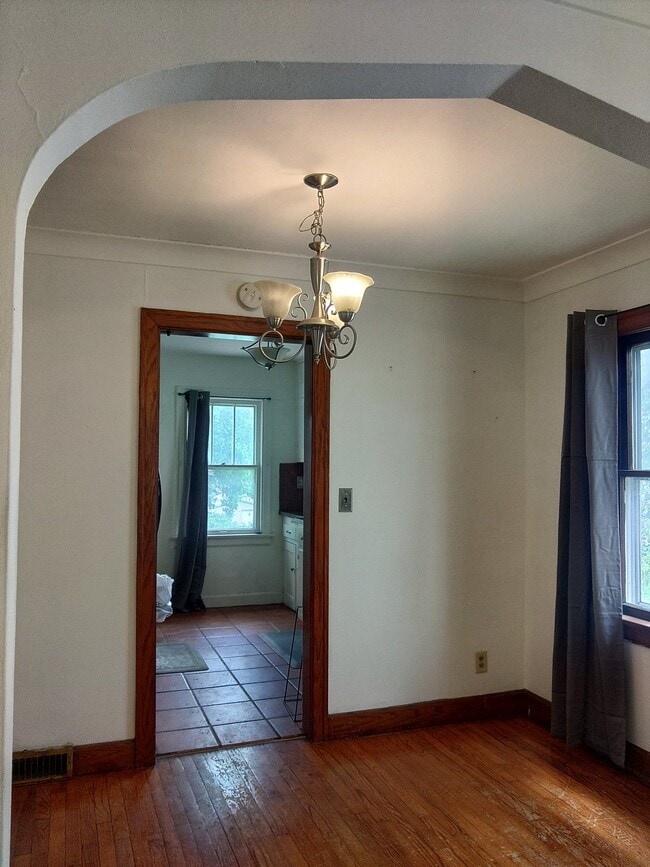 Foto del edificio - 4411 10th Ave