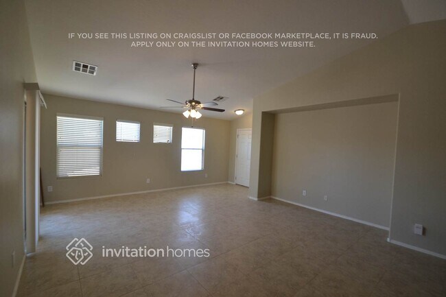Building Photo - 2546 S 114th Ln