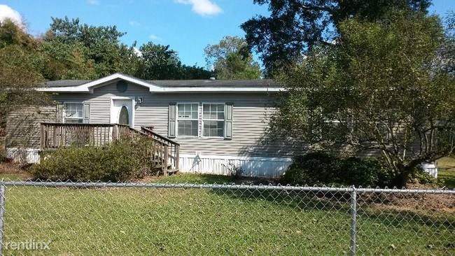 Building Photo - 4528 Poydras Bayou Dr