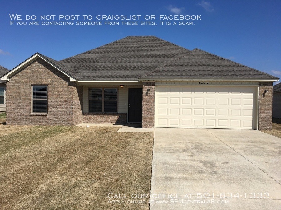Primary Photo - 3820 Remington Dr