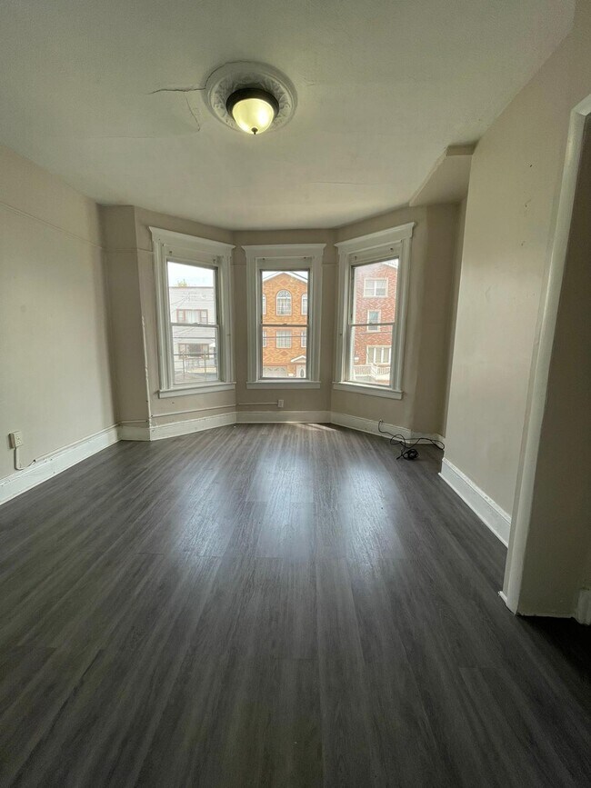 45 Greenville Ave Unit 2L, Jersey City, NJ 07305 Apartments in Jersey