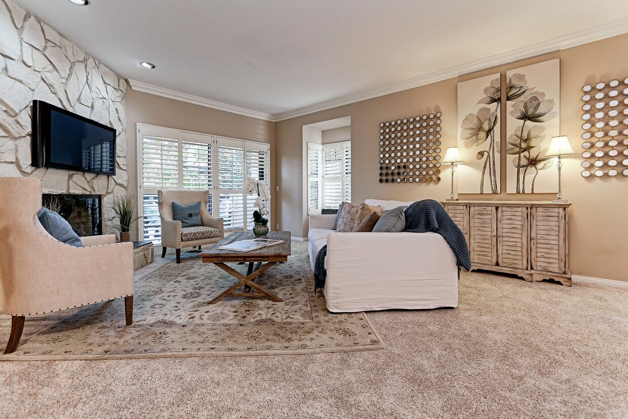 Foto principal - 200 Sapphire St