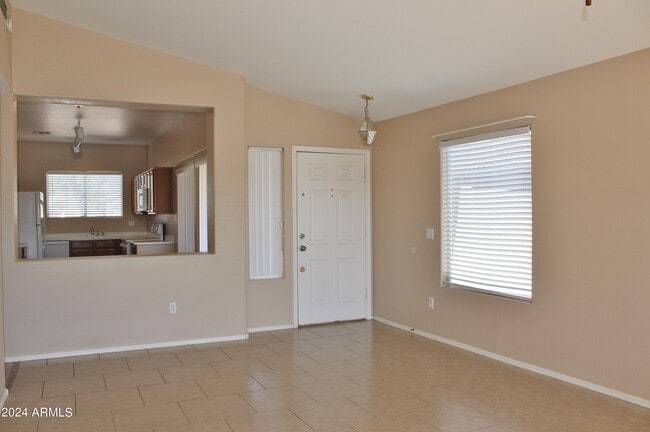 Foto del edificio - 13661 W Ocotillo Ln