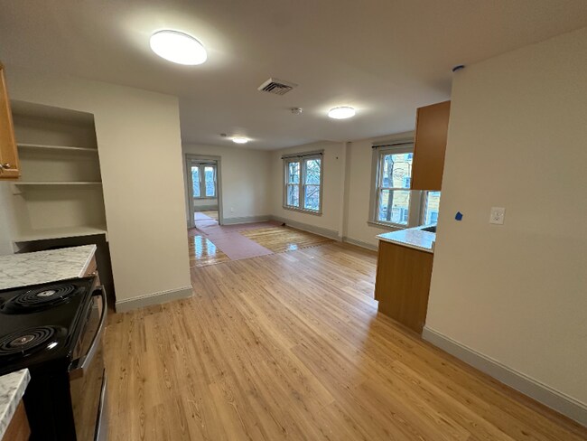 Foto del edificio - 46 Oak Ave