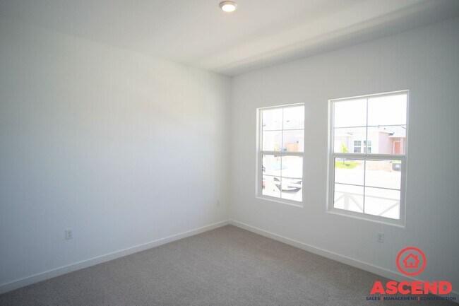Building Photo - Newly Built Home in Gossamer Grove!