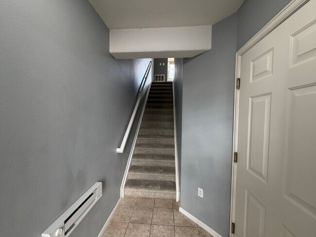 Foto del edificio - 2949 W Riverwalk Cir