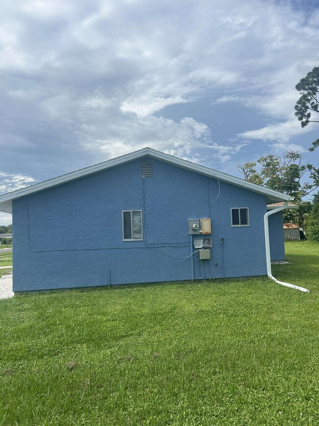 Building Photo - 7554 Kavanda St