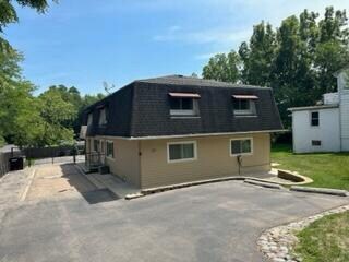 Building Photo - 251 Elmwood Ave