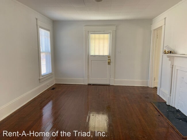 Building Photo - 3 br, 2 bath House - 1500 Marion Street
