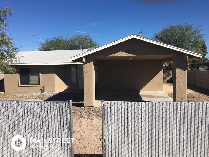 Foto principal - 1905 S Cloverland Ave