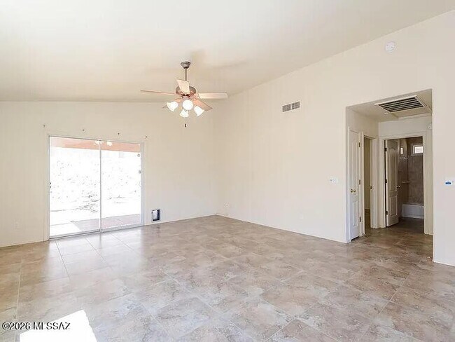 Foto del edificio - 4490 W Rose Mist Way